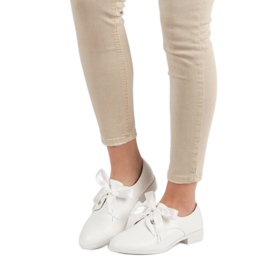 Tina&Co Richelieus noués blanche 2