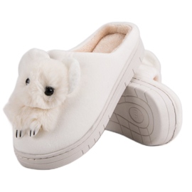 Pantoufles confortables blanche 4