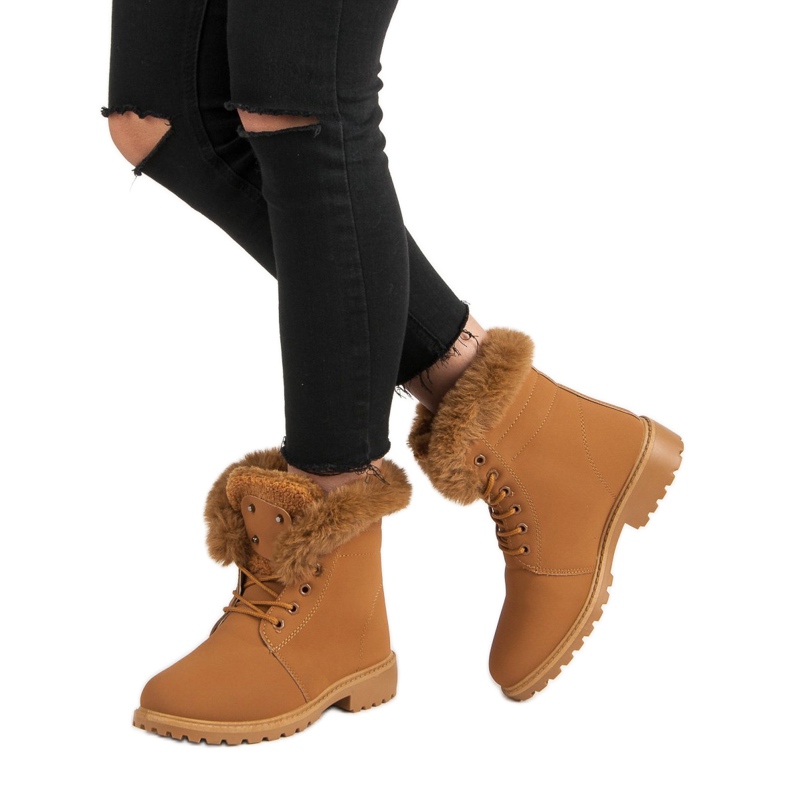 Trappeurs de chameaux avec fourrure brun 2