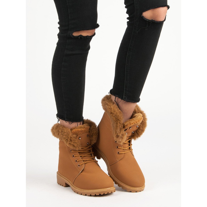 Trappeurs de chameaux avec fourrure brun 1