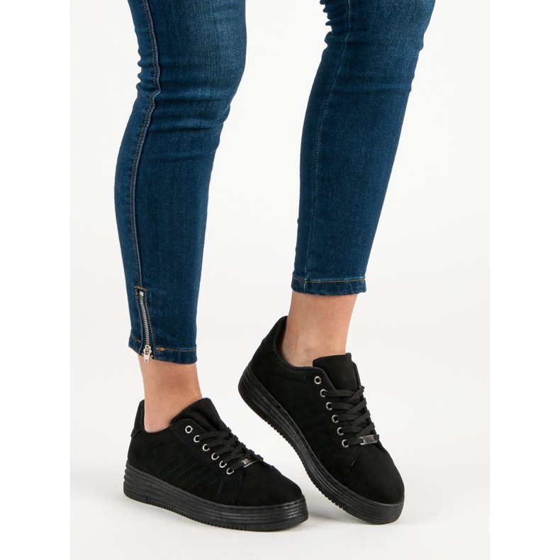 Baskets sur la plateforme MCKEYLOR noir 1