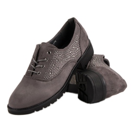 Chaussures en daim grises 4