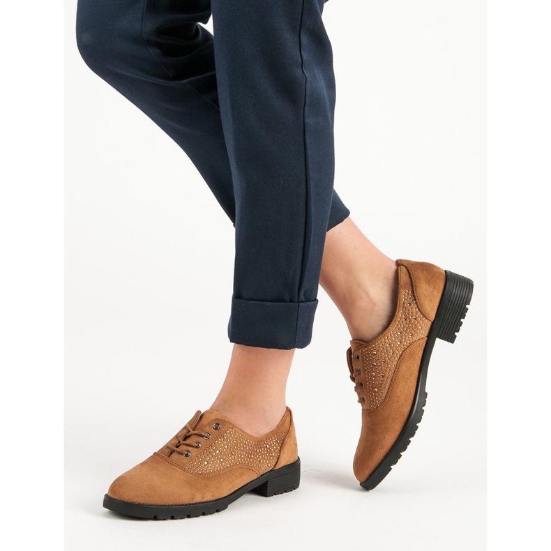 Chaussures en daim camel brun 2