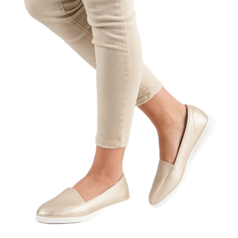 Mocassins dorés 2