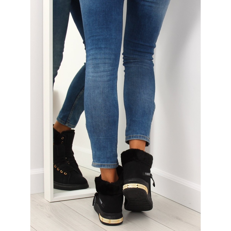 Baskets isolées noires W19-25 Noir 2