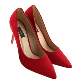 Escarpins sur un rouge 66-26 Red stiletto 1