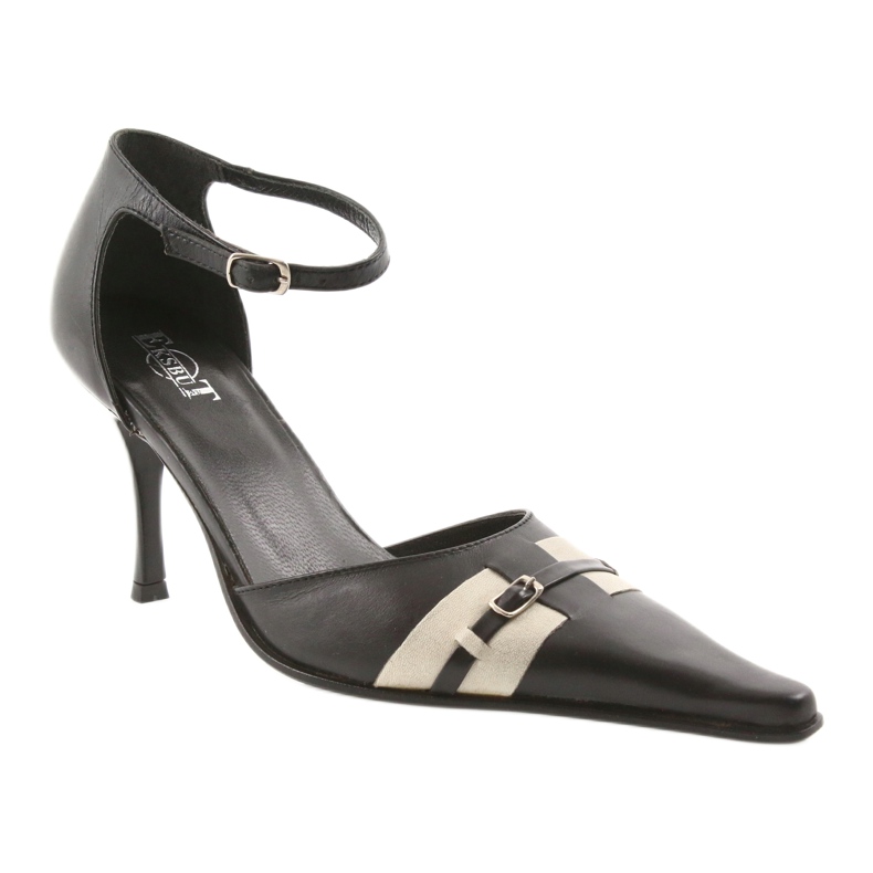 Eksbut Sandales en cuir noir 076 sur une épingle 1