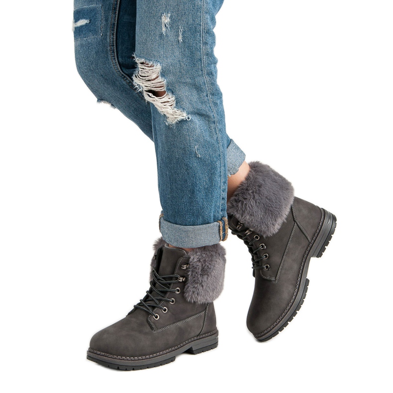 SDS Trappeurs gris avec fourrure 2