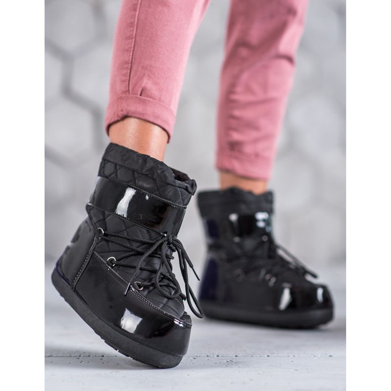 Bottes de neige à la mode le noir 1