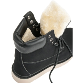 Trappeurs sur la plate-forme noir 1