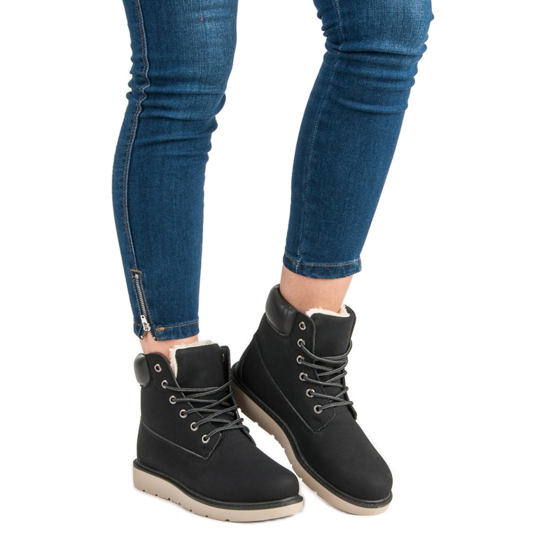 Trappeurs sur la plate-forme noir 2