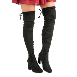 Super Me Cuissardes noires sur un poteau 1