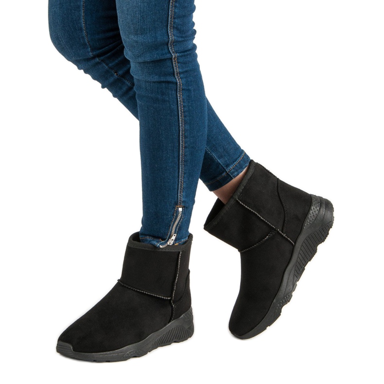 Bottes de neige sur la plate-forme noir 1