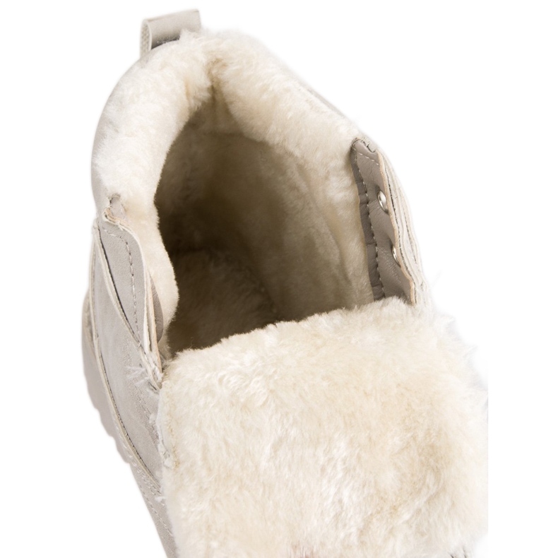 Trappeurs gris classiques 1