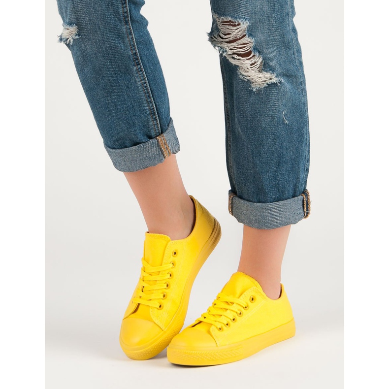 Sport Baskets jaunes 1