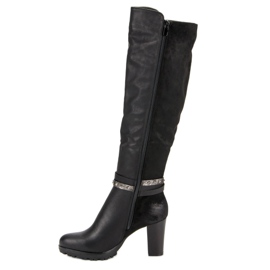 SDS Bottes à la mode sur le poste le noir 1