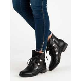 Weide Bottes noires sur un talon plat 1