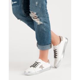 Baskets basses élégantes blanc multicolore 1