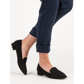 Small Swan Seigneurs à la mode noir 2