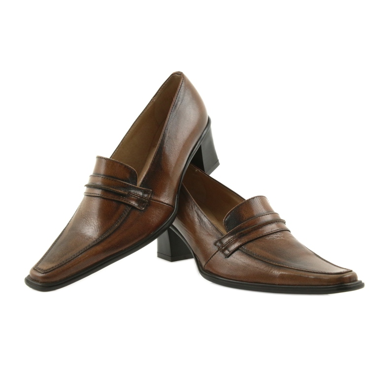 Chaussures en cuir Eksbut 864 brun 2