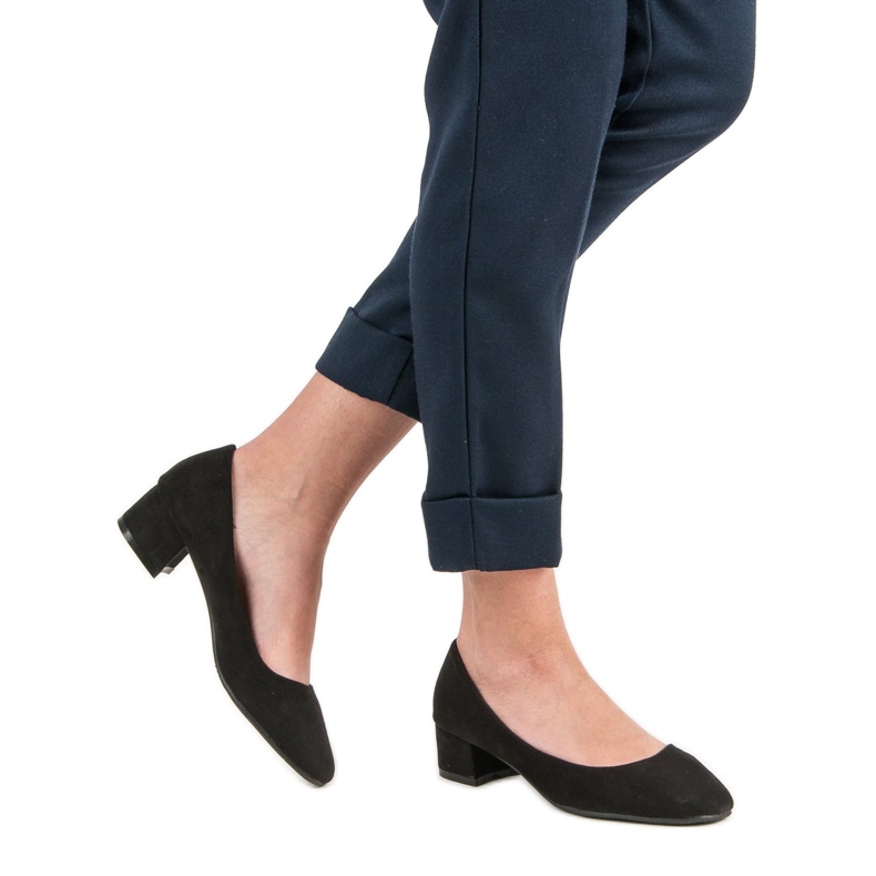 Queentina Escarpins à talon plat le noir 2