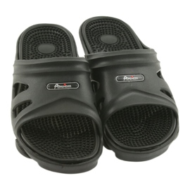 Chaussons de piscine noirs pour hommes American Club le noir 4 Chaussons de piscine noirs pour hommes American Club le noir 4