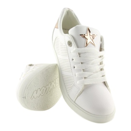 Baskets avec une étoile blanche A6213 BLANC / CHAMPAGNE 2