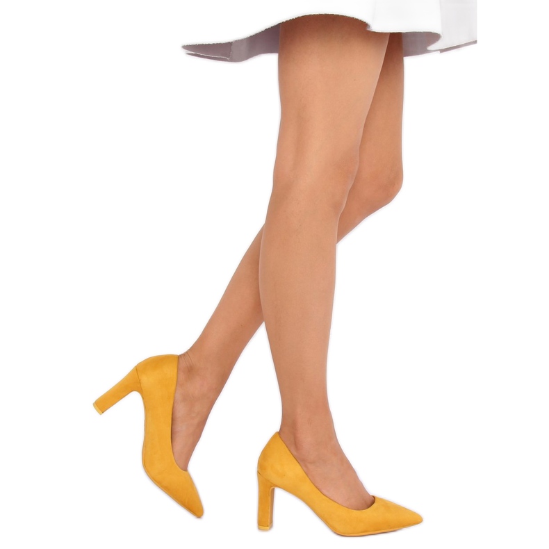 Pompes sur poteau jaune LE056P Jaune 1