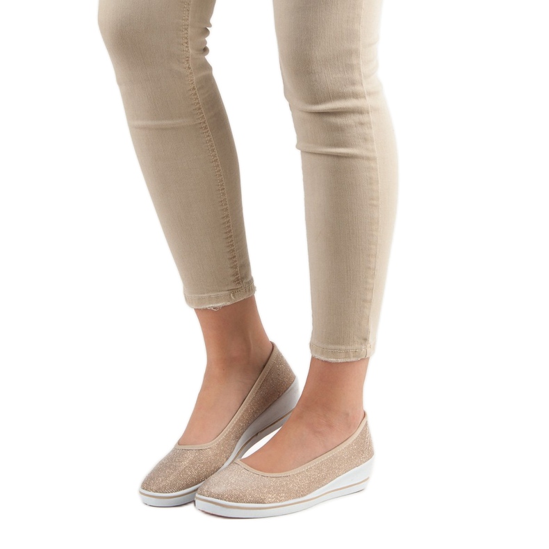 Comer Baskets compensées dorées d'or 1