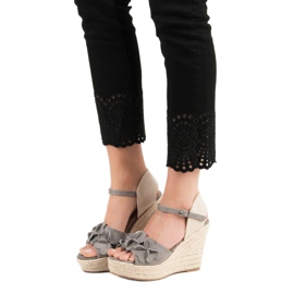 Top Shoes Sandales grises à fleurs 2 Top Shoes Sandales grises à fleurs 2