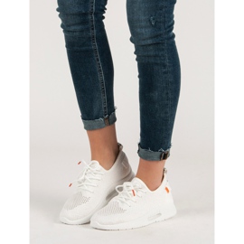 Chaussures de sport aérées blanc 2