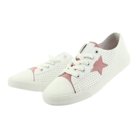 Big Star Sneakers pour femmes décorées d'une étoile 274691 blanc blanche 2 Big Star Sneakers pour femmes décorées d'une étoile 274691 blanc blanche 2