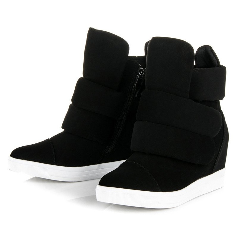 Baskets à la mode noir 1