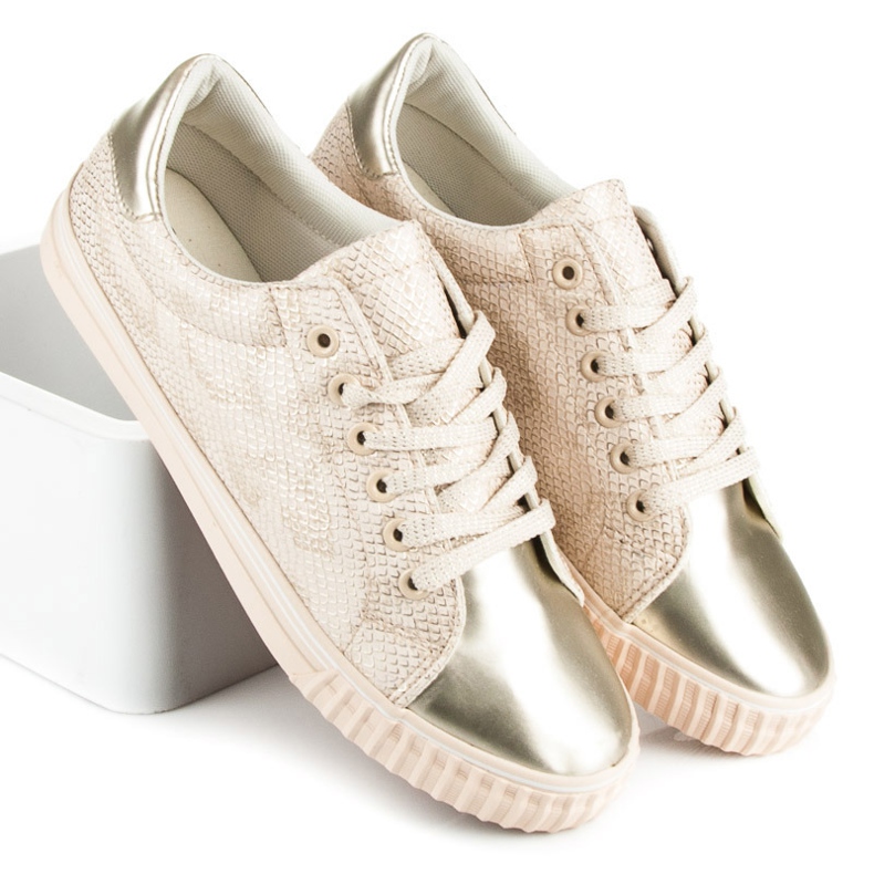 Baskets à bout brillant brun 2