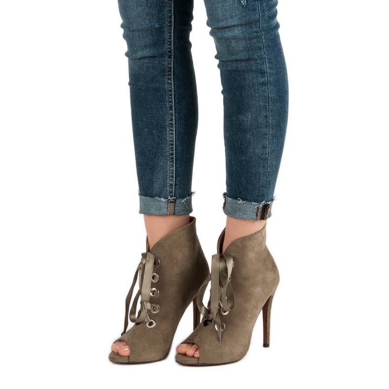 Bestelle Bottes à bout ouvert nouées 1