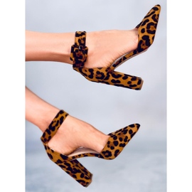 Pompes sur le léopard SY33P Leopard post brun 4