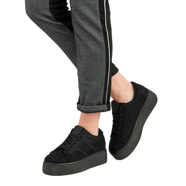 Chaussures de sport en daim le noir 2