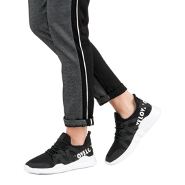 Chaussures de sport textiles noires 1