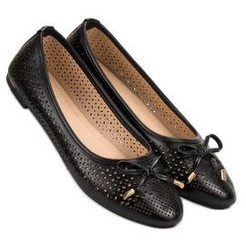 Ballerines ajourées le noir 6
