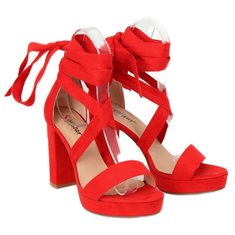 Sandales rouges sur la plateforme NC805 Rouge 2 Sandales rouges sur la plateforme NC805 Rouge 2