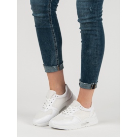 Chaussures de sport à lacets blanche 2 Chaussures de sport à lacets blanche 2