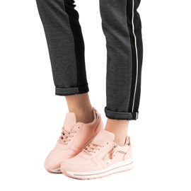 Chaussures de sport roses 1