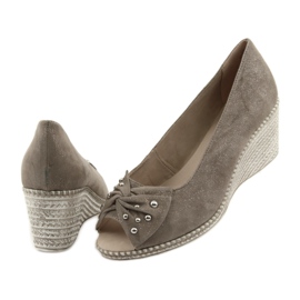 Escarpins pour femmes sur le coin Caprice 29350 brun 4 Escarpins pour femmes sur le coin Caprice 29350 brun 4