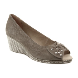 Escarpins pour femmes sur le coin Caprice 29350 brun 1 Escarpins pour femmes sur le coin Caprice 29350 brun 1