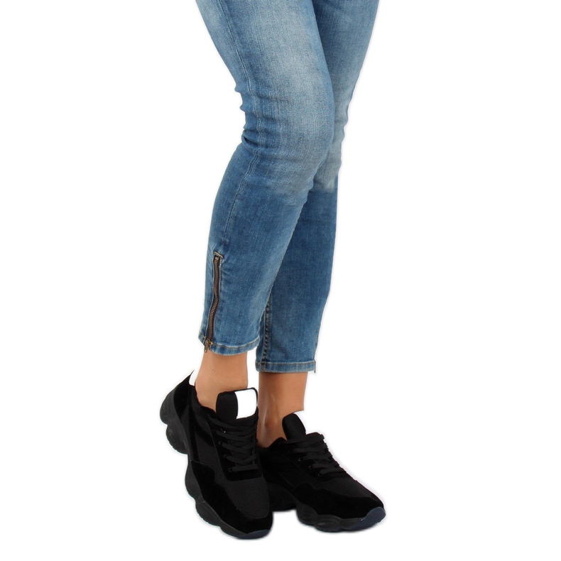 Noir E-102 Chaussures de sport noires 1