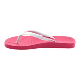 Tongs Ipanema 81030 pour un usage récréatif blanche rose 2