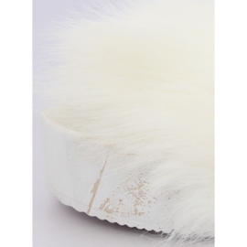 Tongs blanches avec fourrure CK77P White II-GAT 4