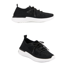 Chaussures de sport aérées le noir 2
