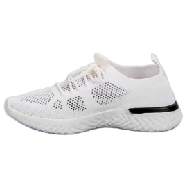 Chaussures de sport aérées blanc 1