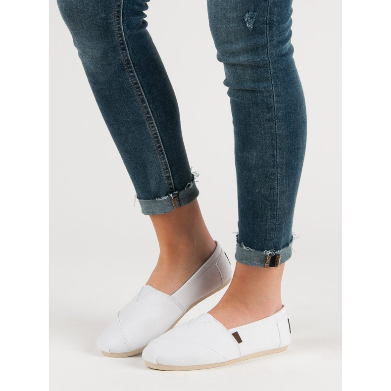 Slipons blancs classiques 1